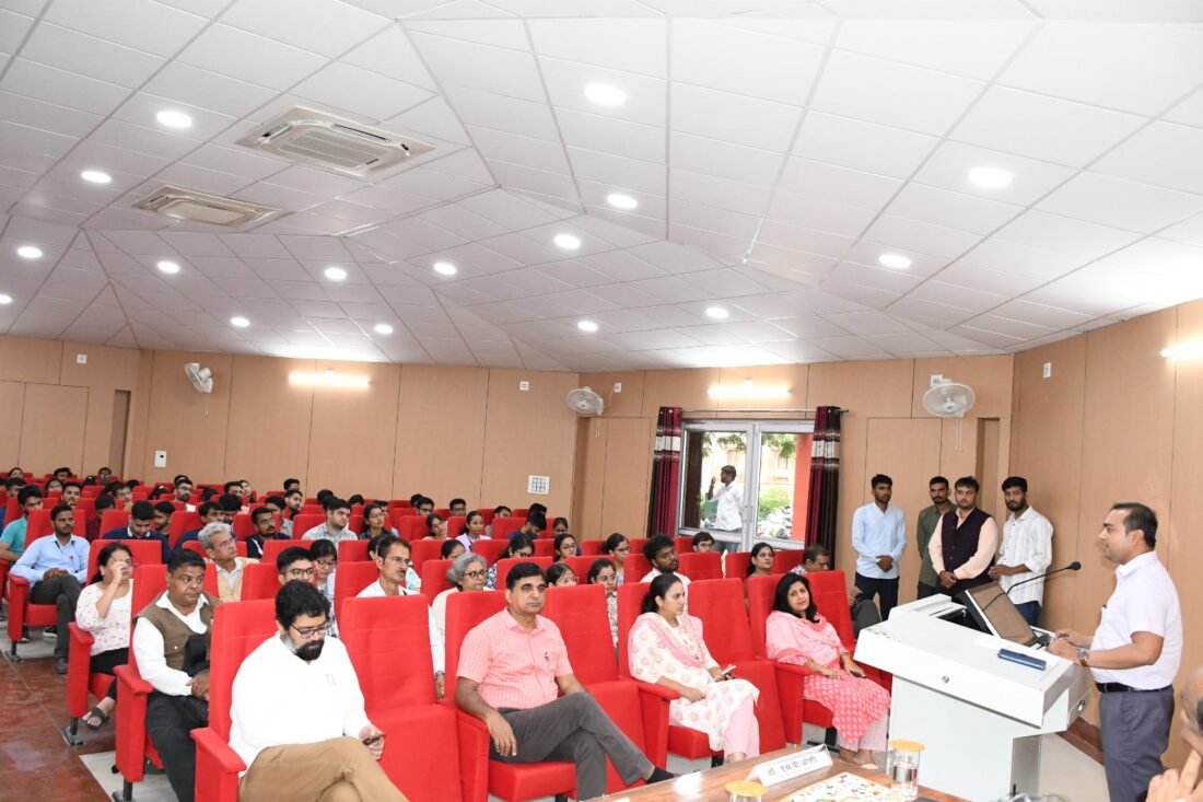 Rajvasu, Conservation of Vultures, Conservation of Vultures in the Desert,