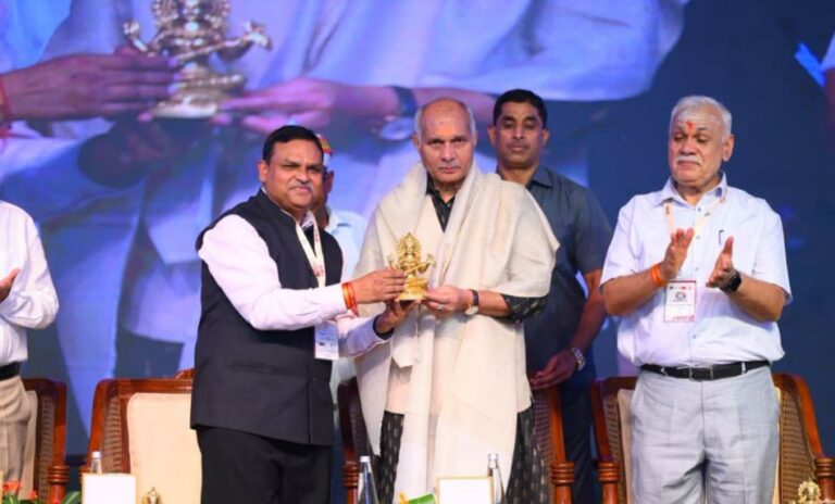 खबरें दिनभर की: लाइव अपडेट्स
